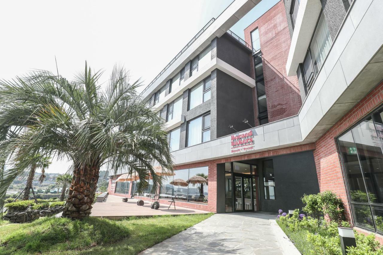 סאוגוויפו Hotel Seogwipean מראה חיצוני תמונה